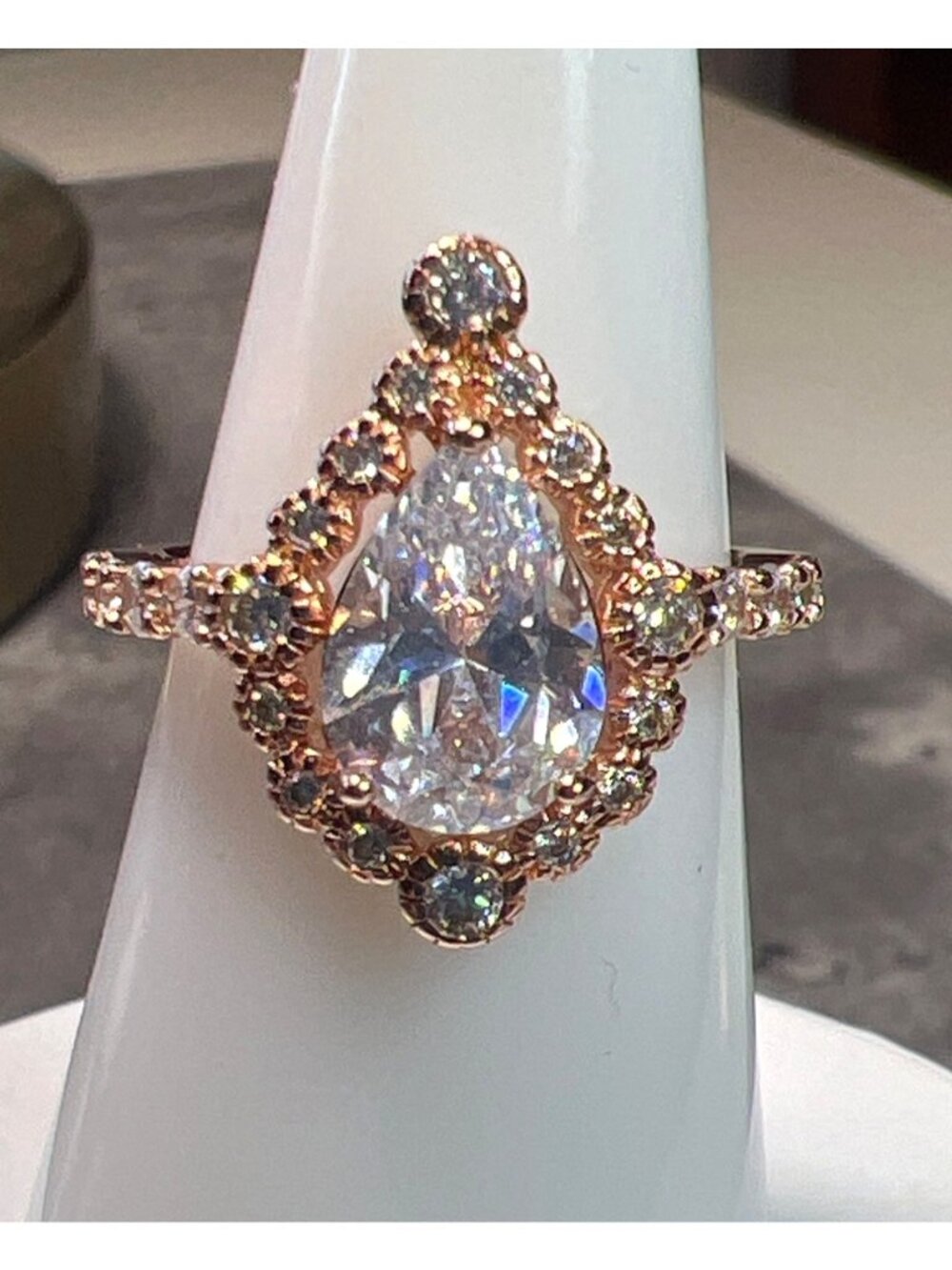 Ring Bomb Party RIng, size 6 clear CZ type stones gold band, feminine, brilliant